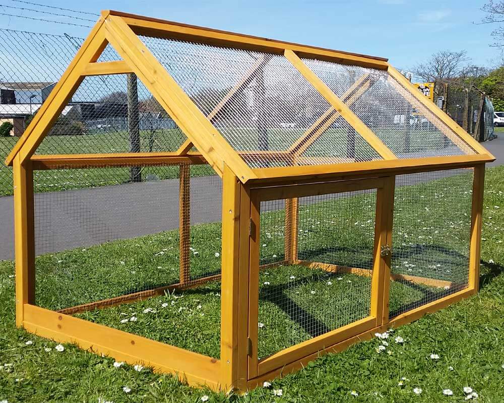 Chicken Coop & Run – 600