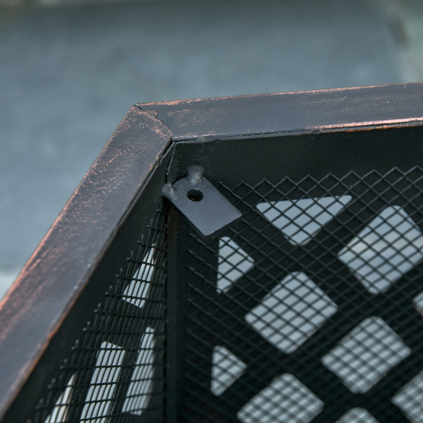 Outdoor Fire Pit with Screen and Poker, Backyard Fire bowl, Bronze