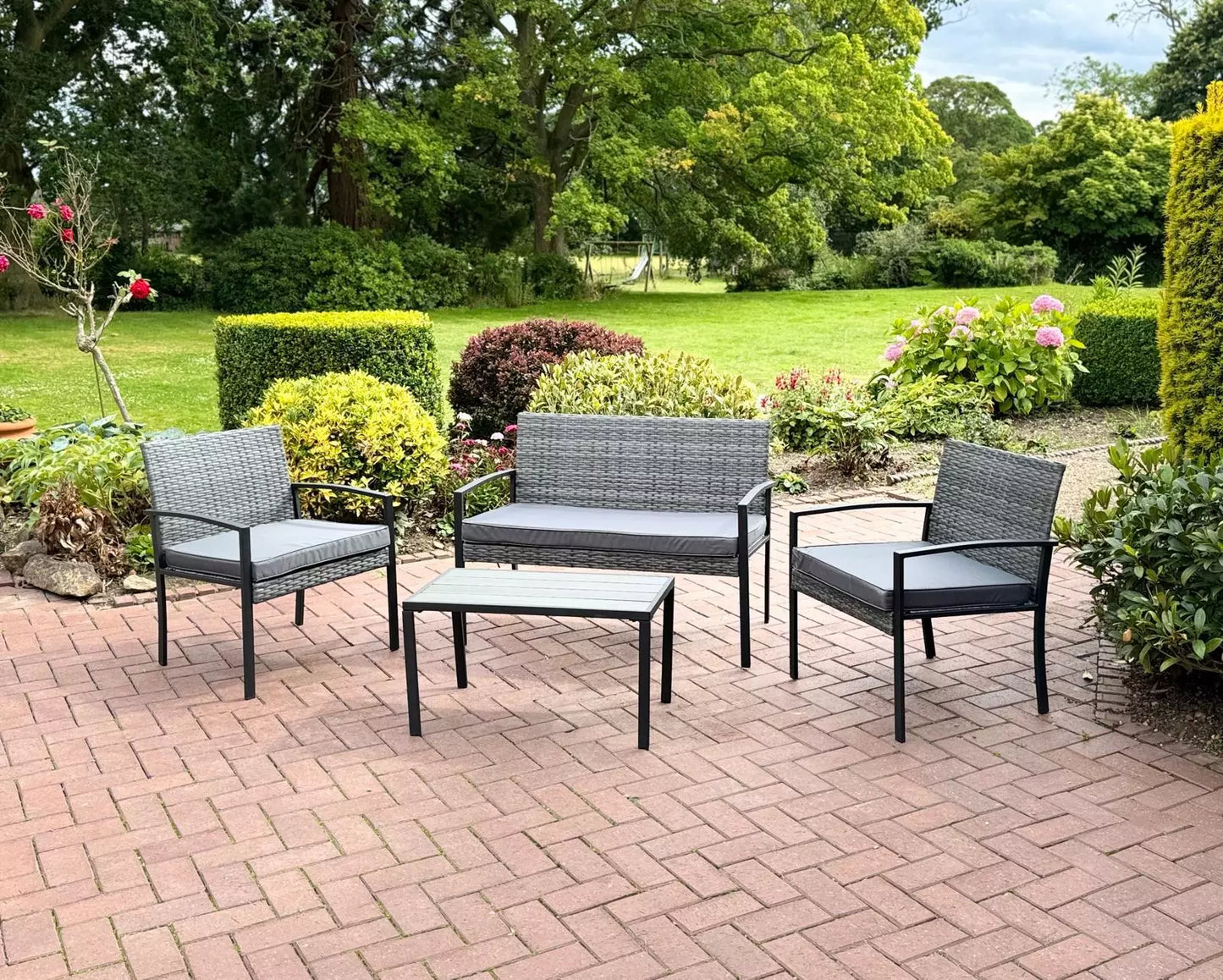 Outdoor Dining Table and Armchairs, Garden Dining Set, Grey